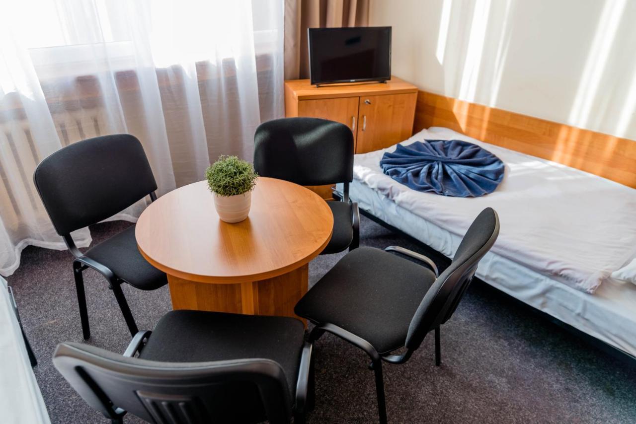 Gdanski Dom Turystyczny Hostel Esterno foto